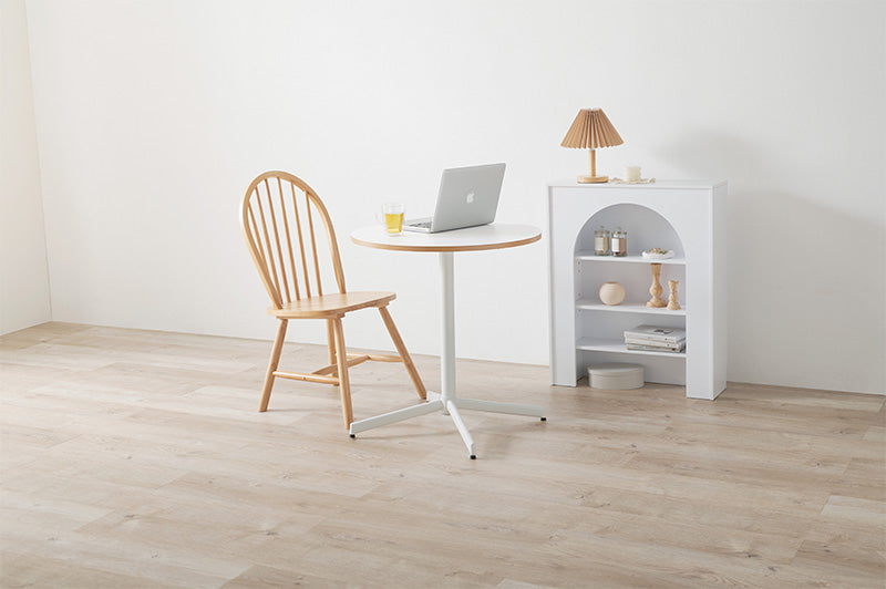 カフェテーブル