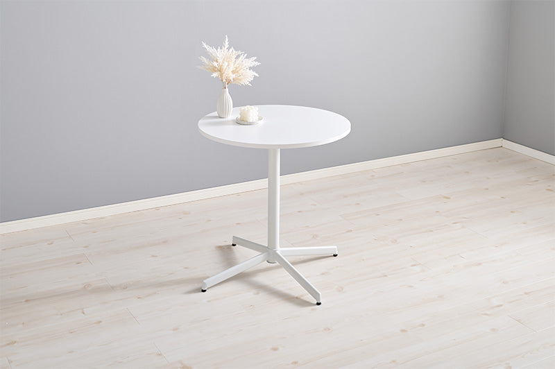 カフェテーブル