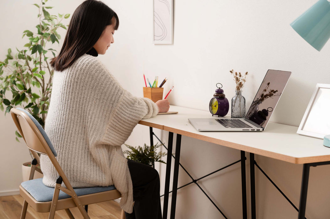 コンパクトデスク