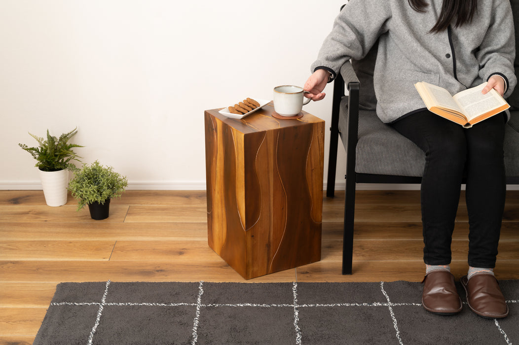 ウッドスツール