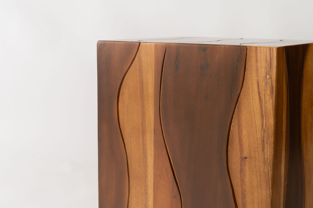 ウッドスツール