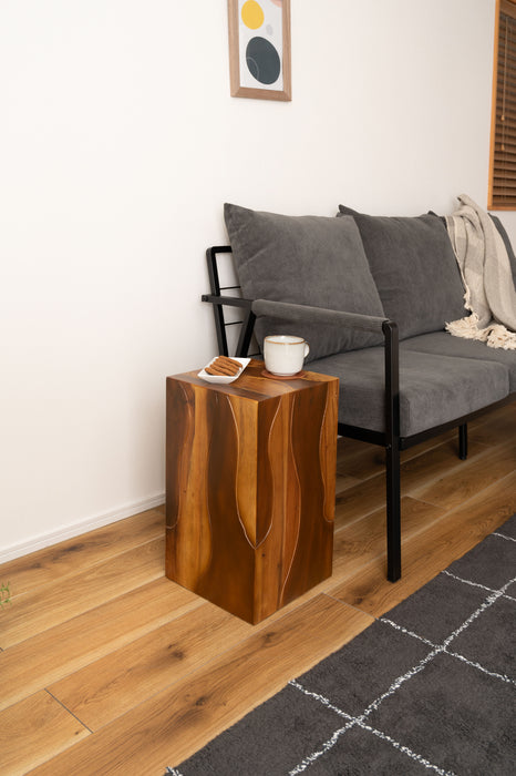 ウッドスツール