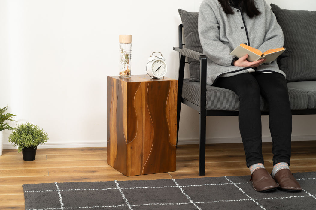 ウッドスツール