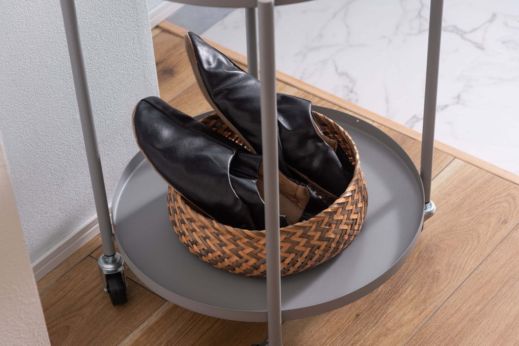 サイドテーブル