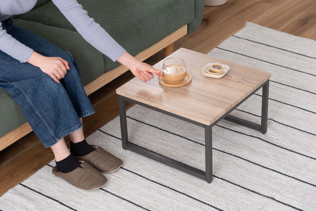 ネストテーブル