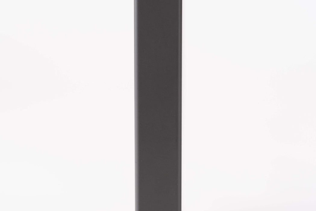 ネストテーブル