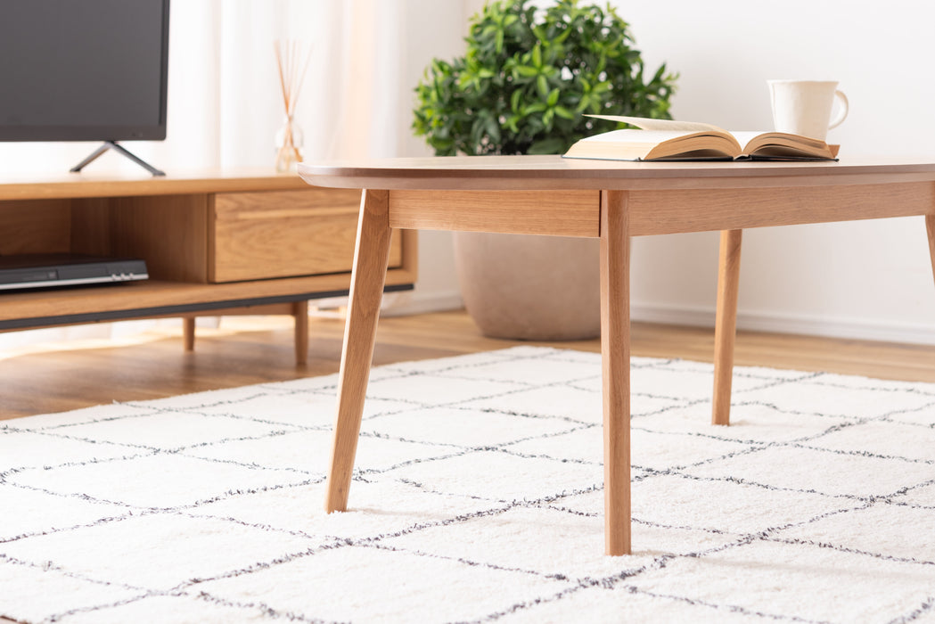 オーバルテーブル