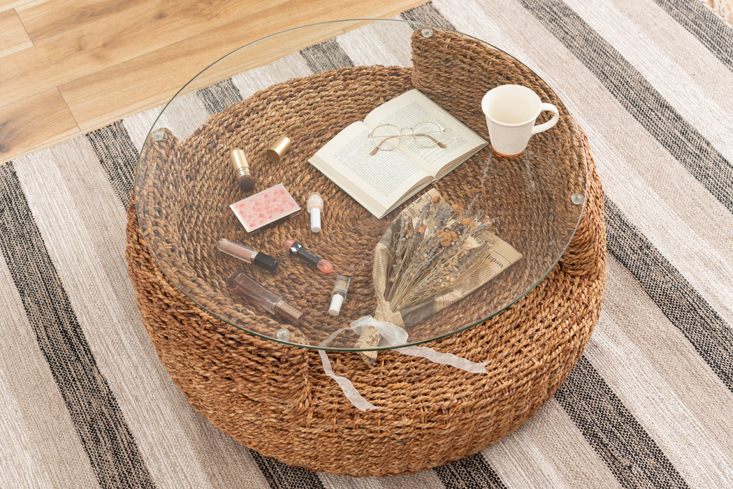 アバカラウンドテーブル