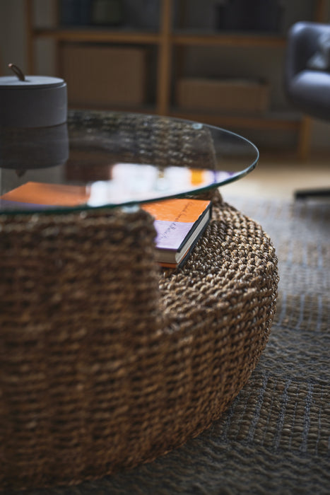 アバカラウンドテーブル