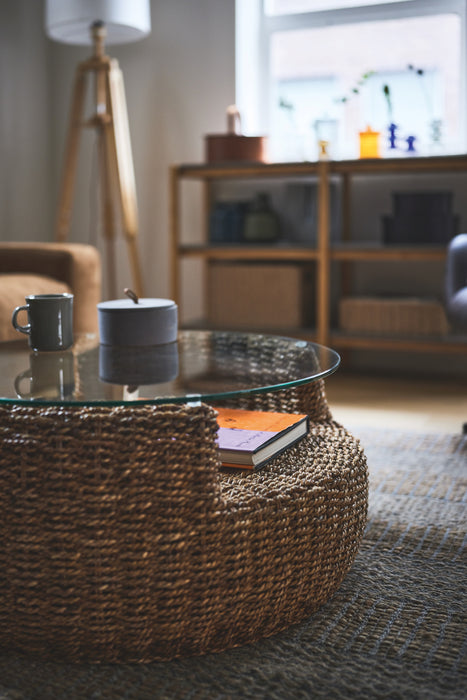 アバカラウンドテーブル