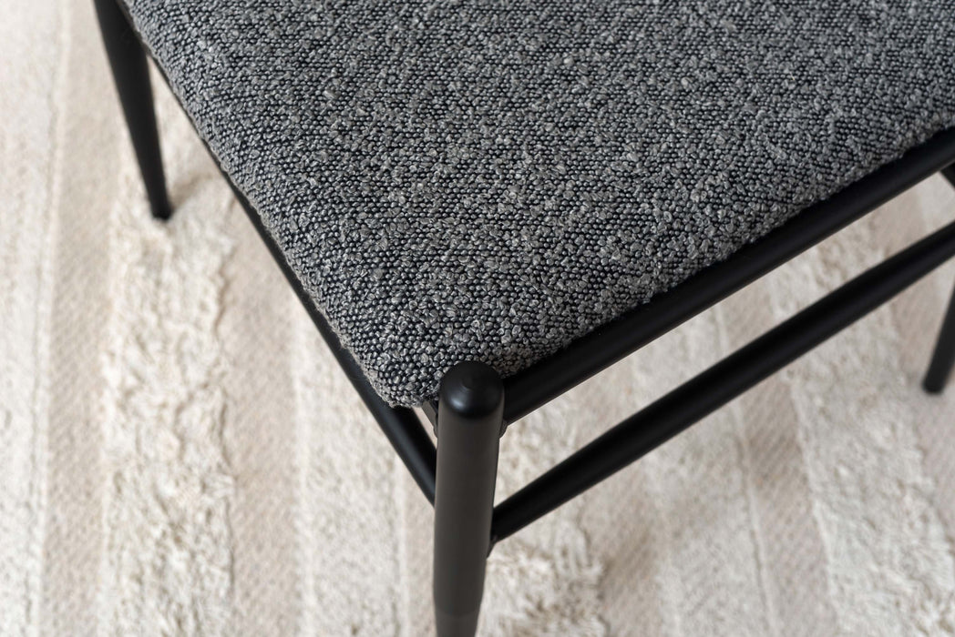 クルヴァチェア