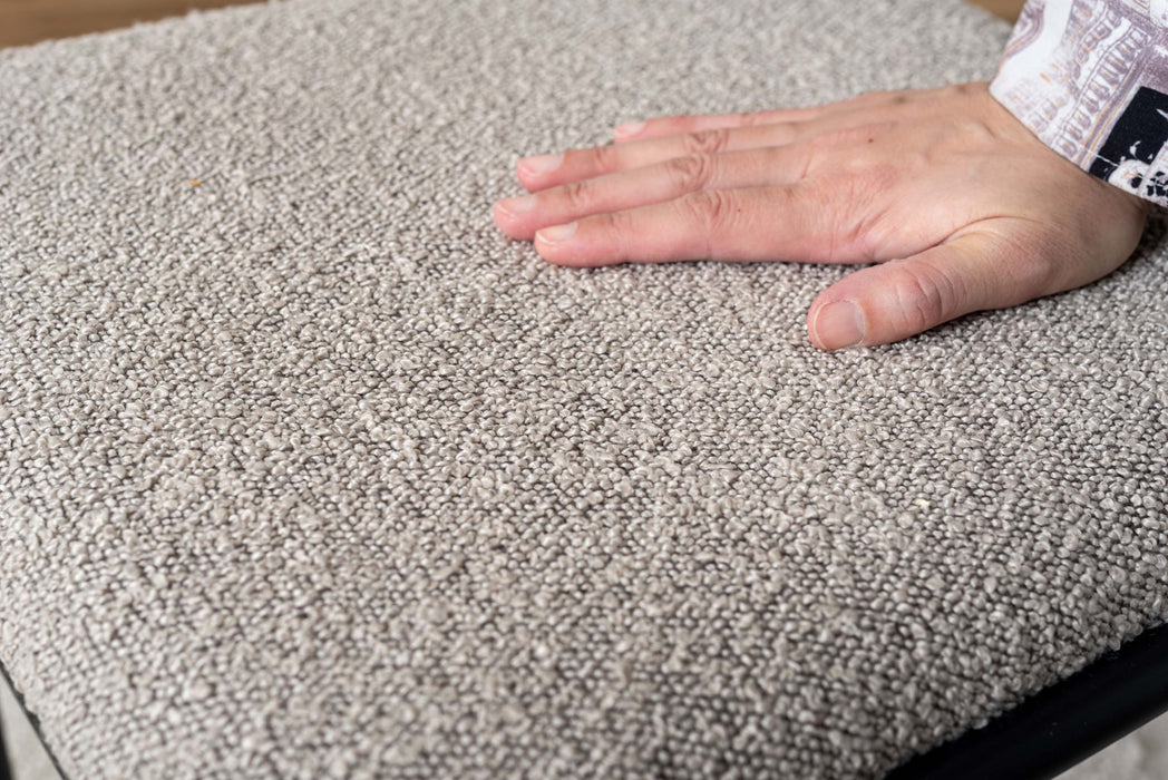 クルヴァチェア