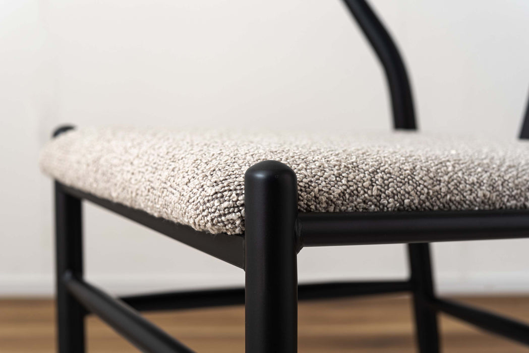 クルヴァチェア