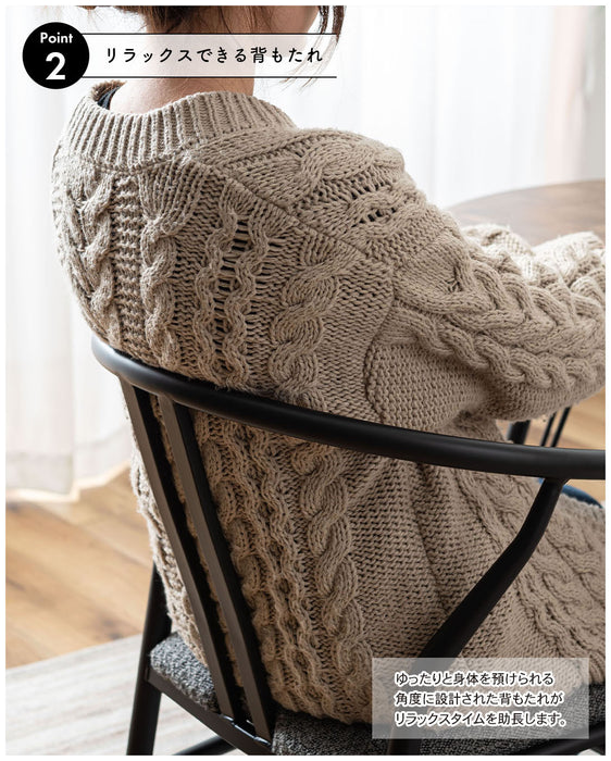 クルヴァチェア