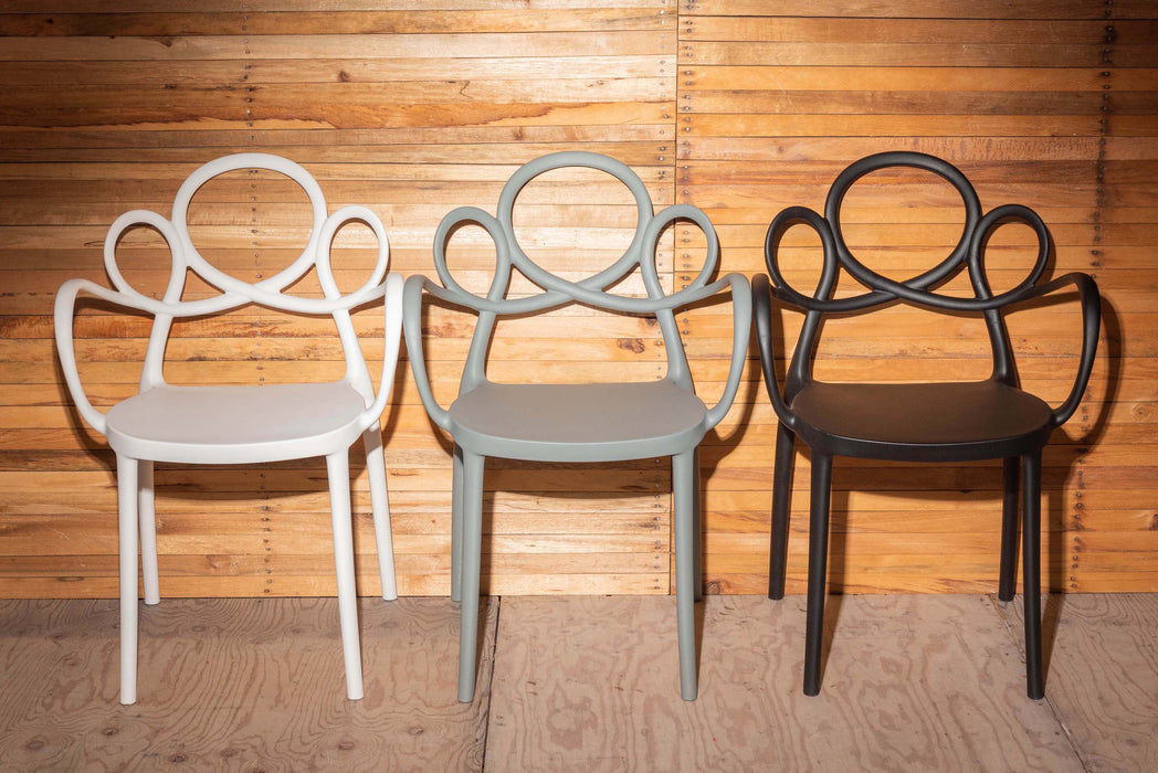 パルネアームチェア