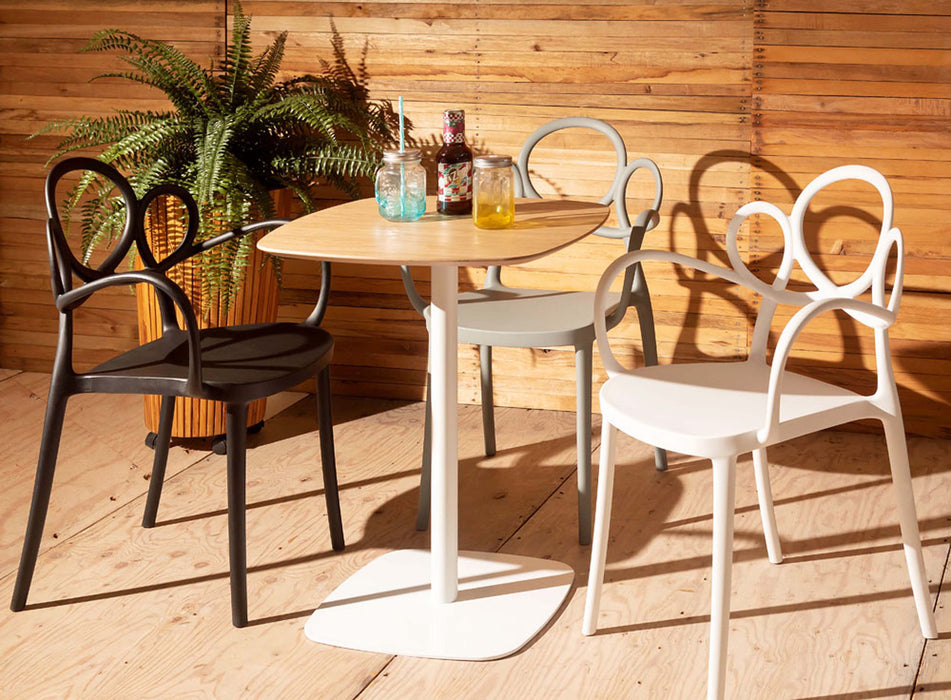 パルネアームチェア