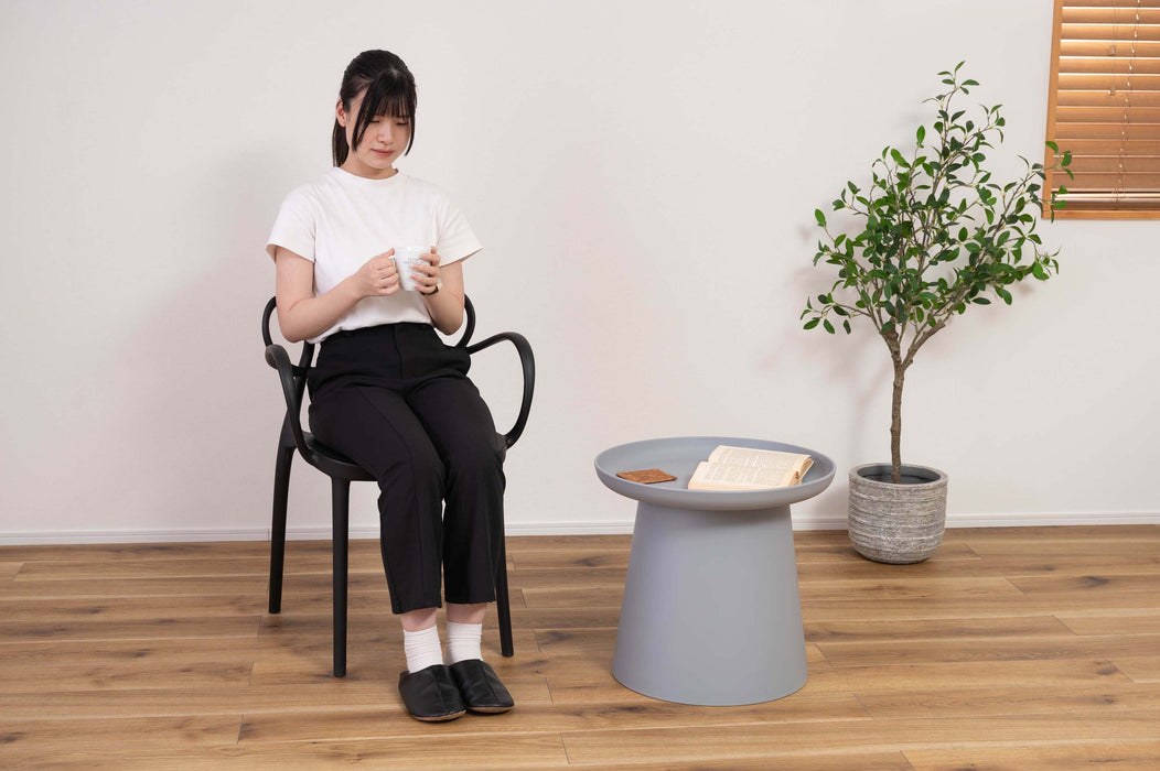 パルネアームチェア