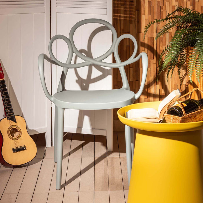 パルネアームチェア