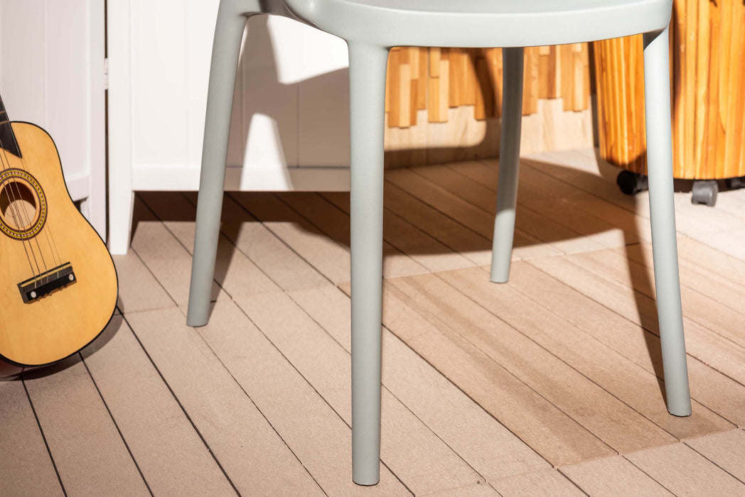 パルネアームチェア