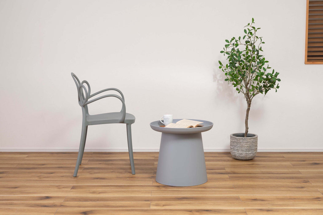 パルネアームチェア