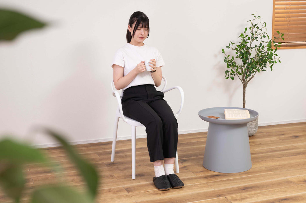 パルネアームチェア