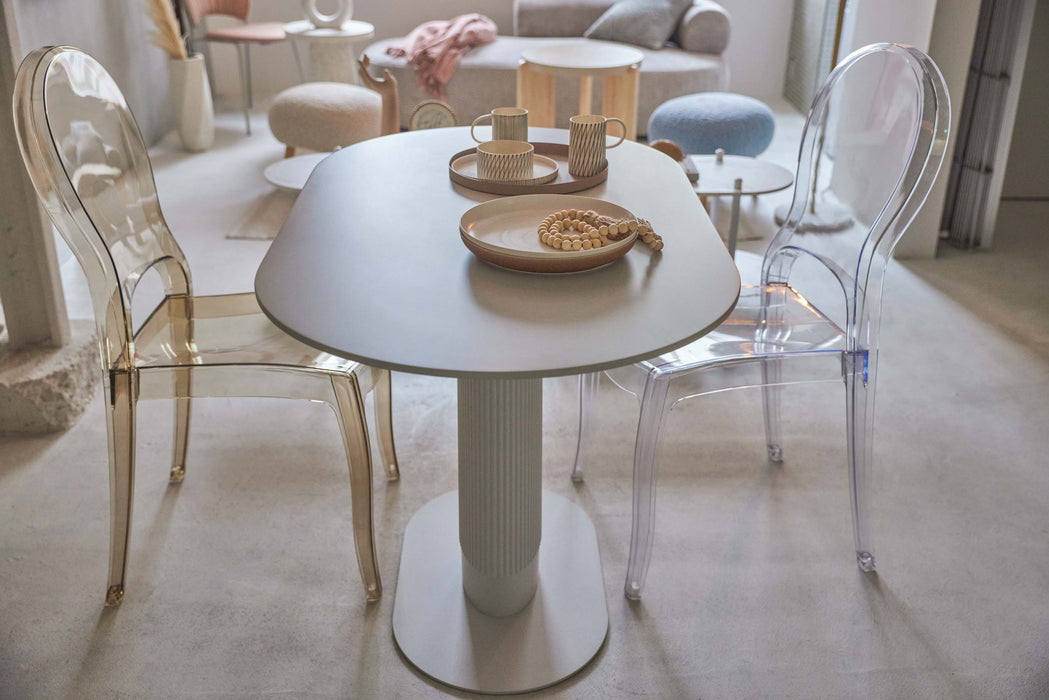 クラルテチェア