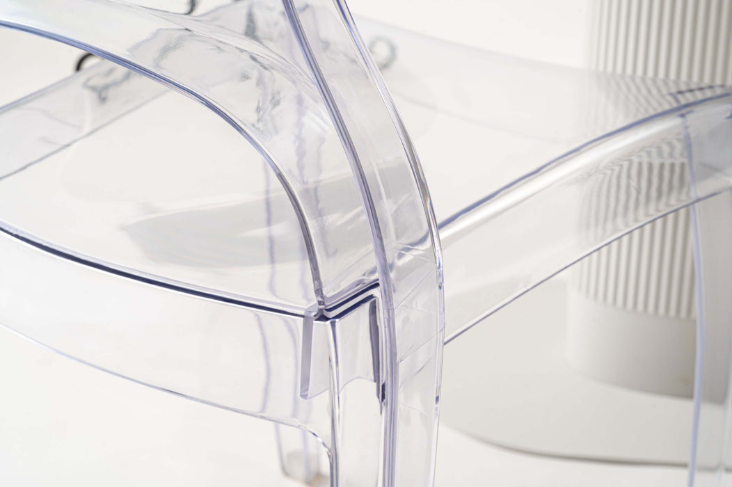 クラルテチェア