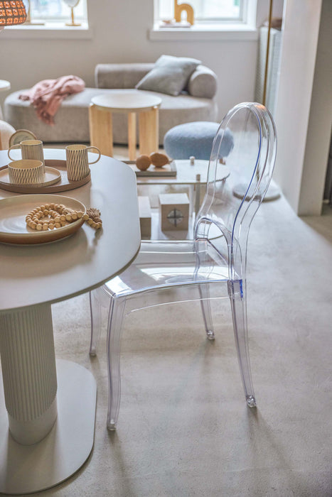 クラルテチェア