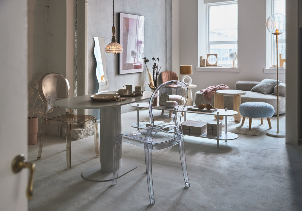 ダイニングテーブル