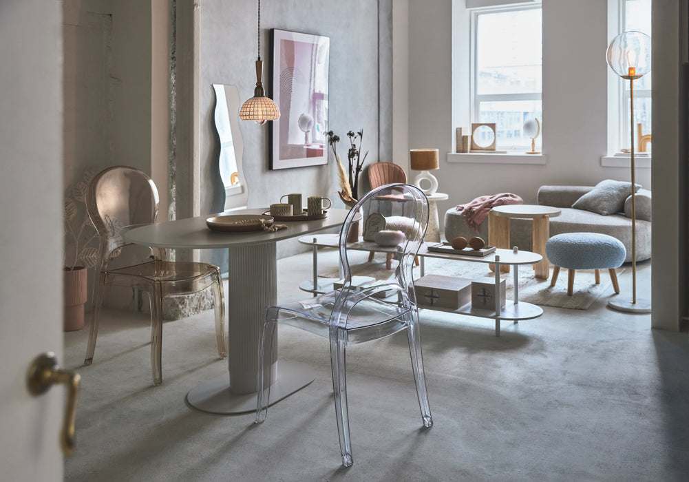 ダイニングテーブル