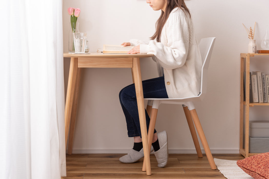 ダイニングテーブル