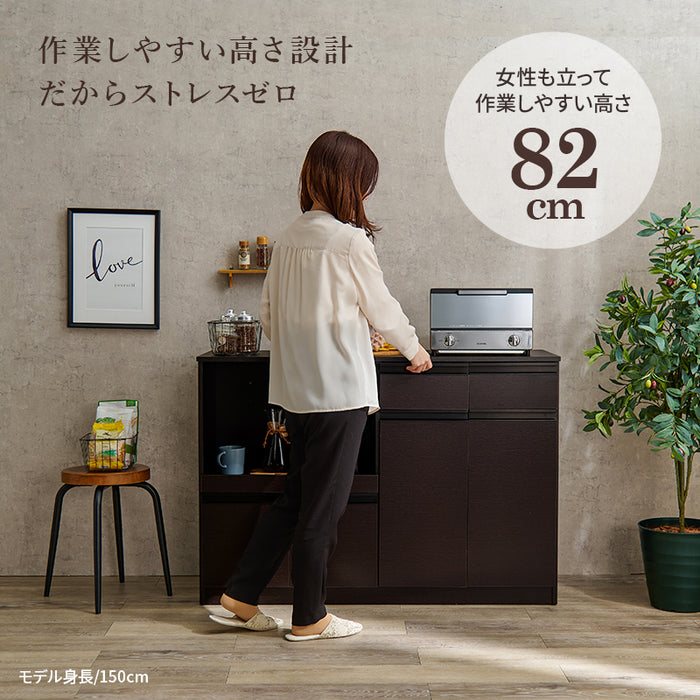 キッチンキャビネット