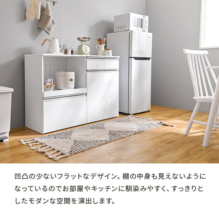キッチンキャビネット