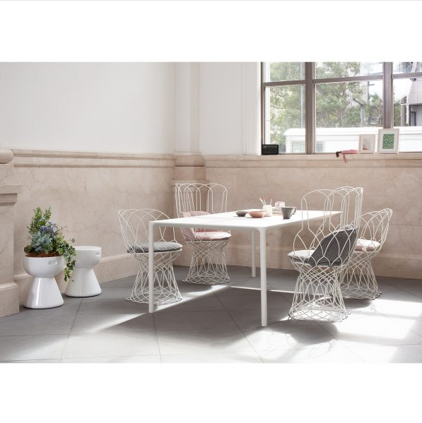 TERRAMARE DINING TABLE